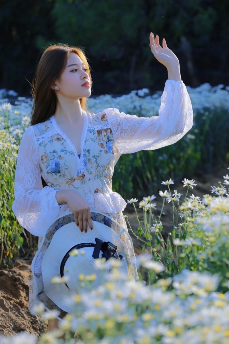 Chụp ảnh nghệ thuật với hoa: Hướng dẫn chi tiết và ý tưởng sáng tạo Chụp ảnh nghệ thuật với hoa: Hướng dẫn chi tiết và ý tưởng sáng tạo