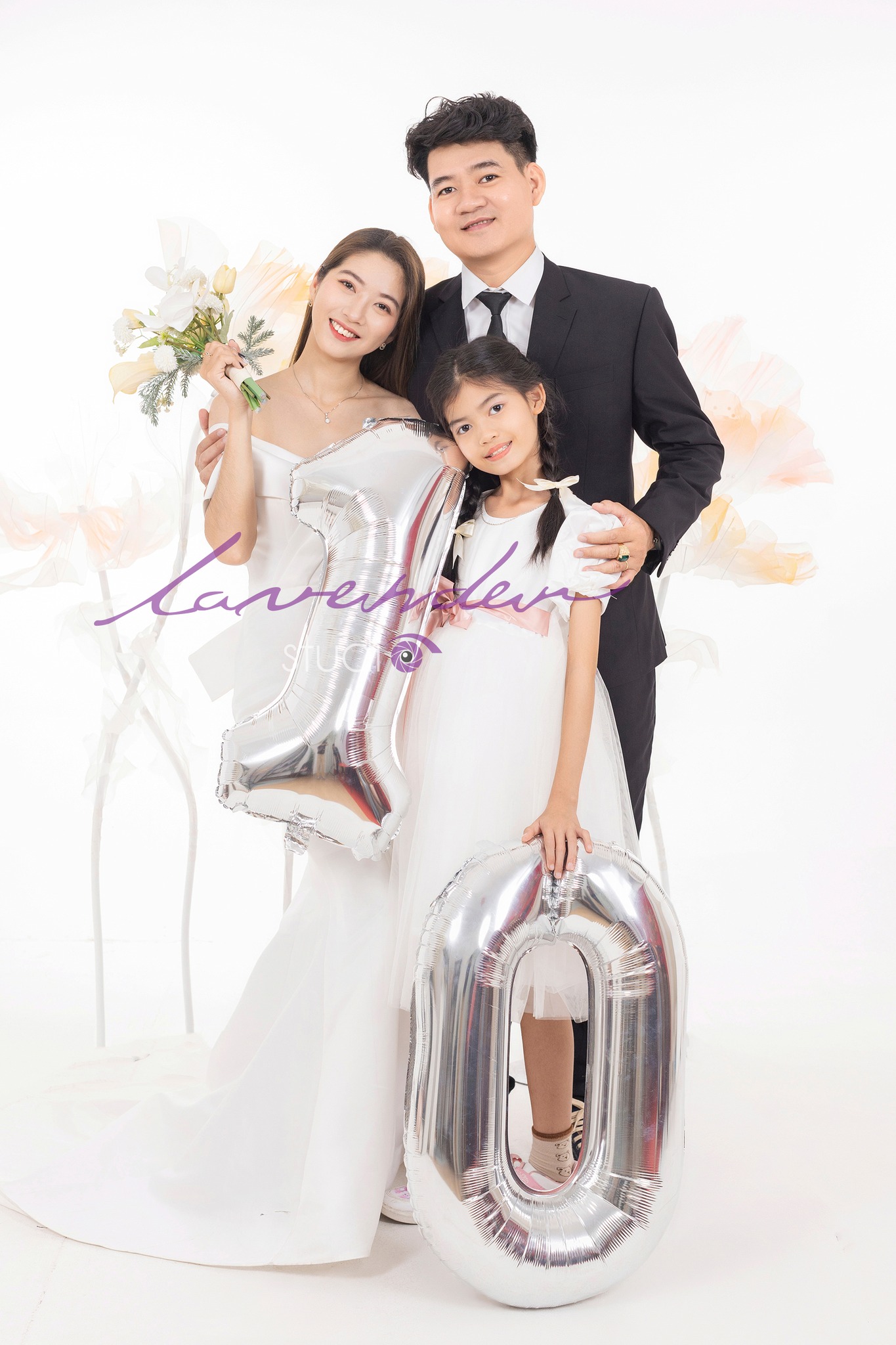 Báo giá dịch vụ chụp hình gia đình Tết 2026 tại TP.HCM chuyên nghiệp