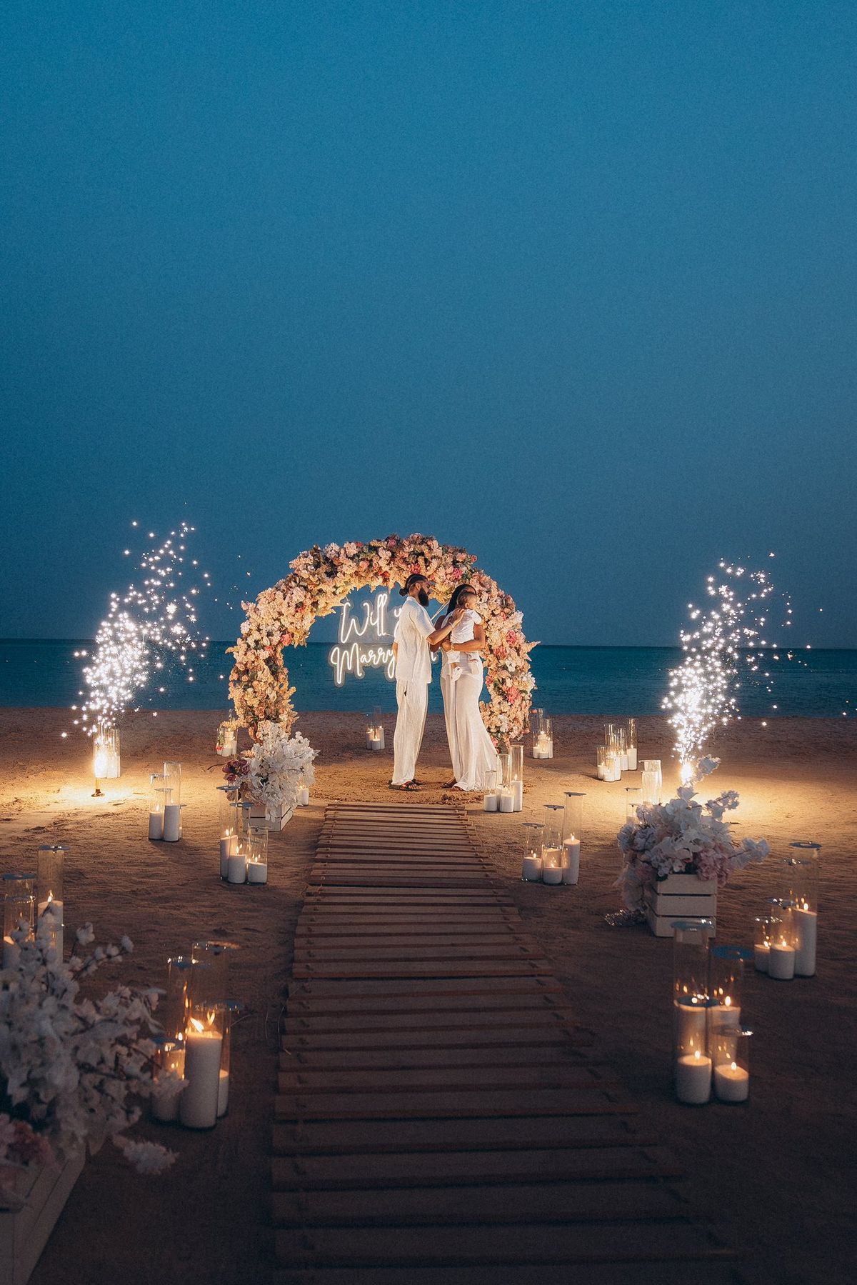 Gợi ý các dịch vụ trang trí cầu hôn đẹp, sang trọng và cá nhân hóa