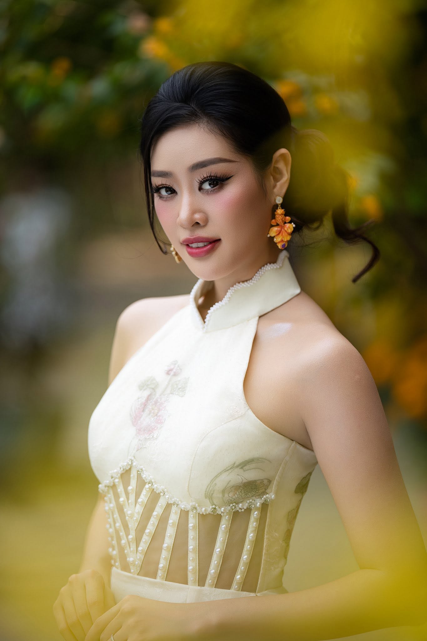 Kinh Nghiệm Chọn Thời Điểm Chụp Ảnh Áo Dài Ngoại Cảnh
